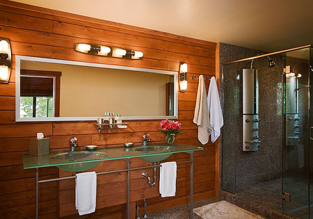 Log Home Bathroom Design 