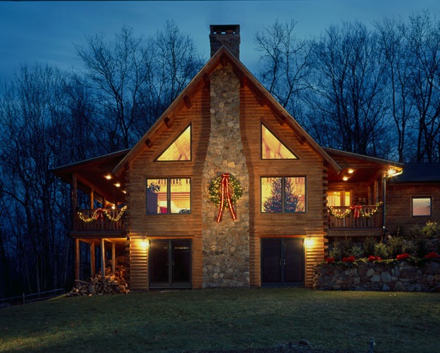 Georgetown log home at dusk