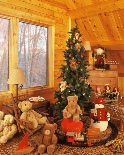 Georgetown log home during Christmas