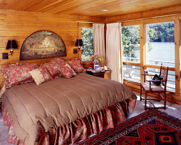 Sandy Hook log home bedroom