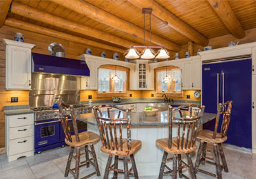 Log Home Kitchens and Dining Rooms